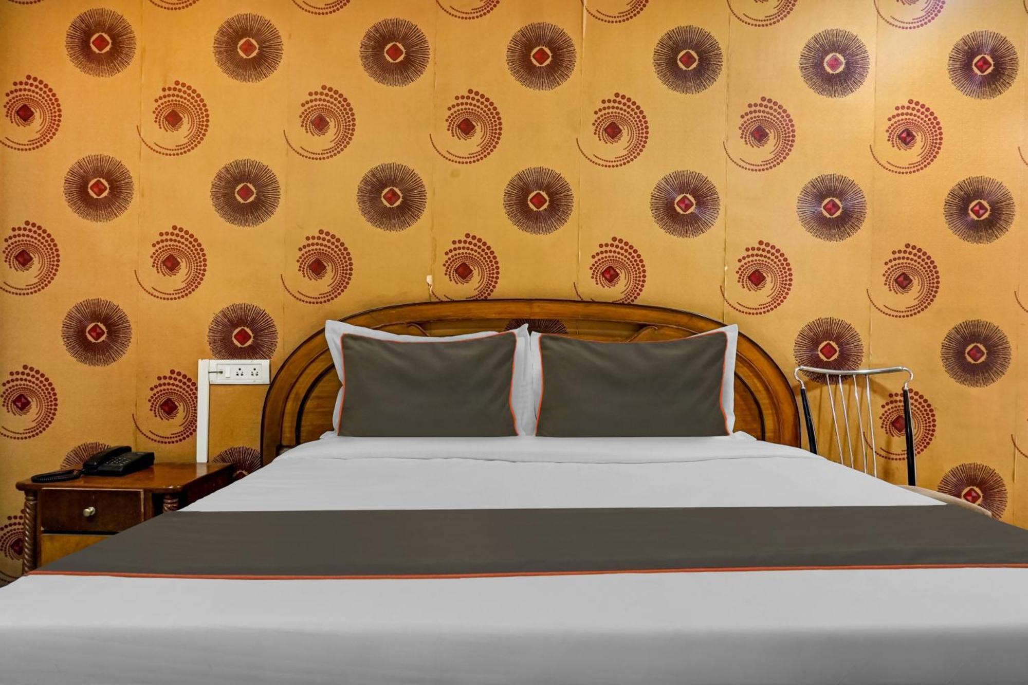 Hotel Galaxy Residency Kalyani Nagar