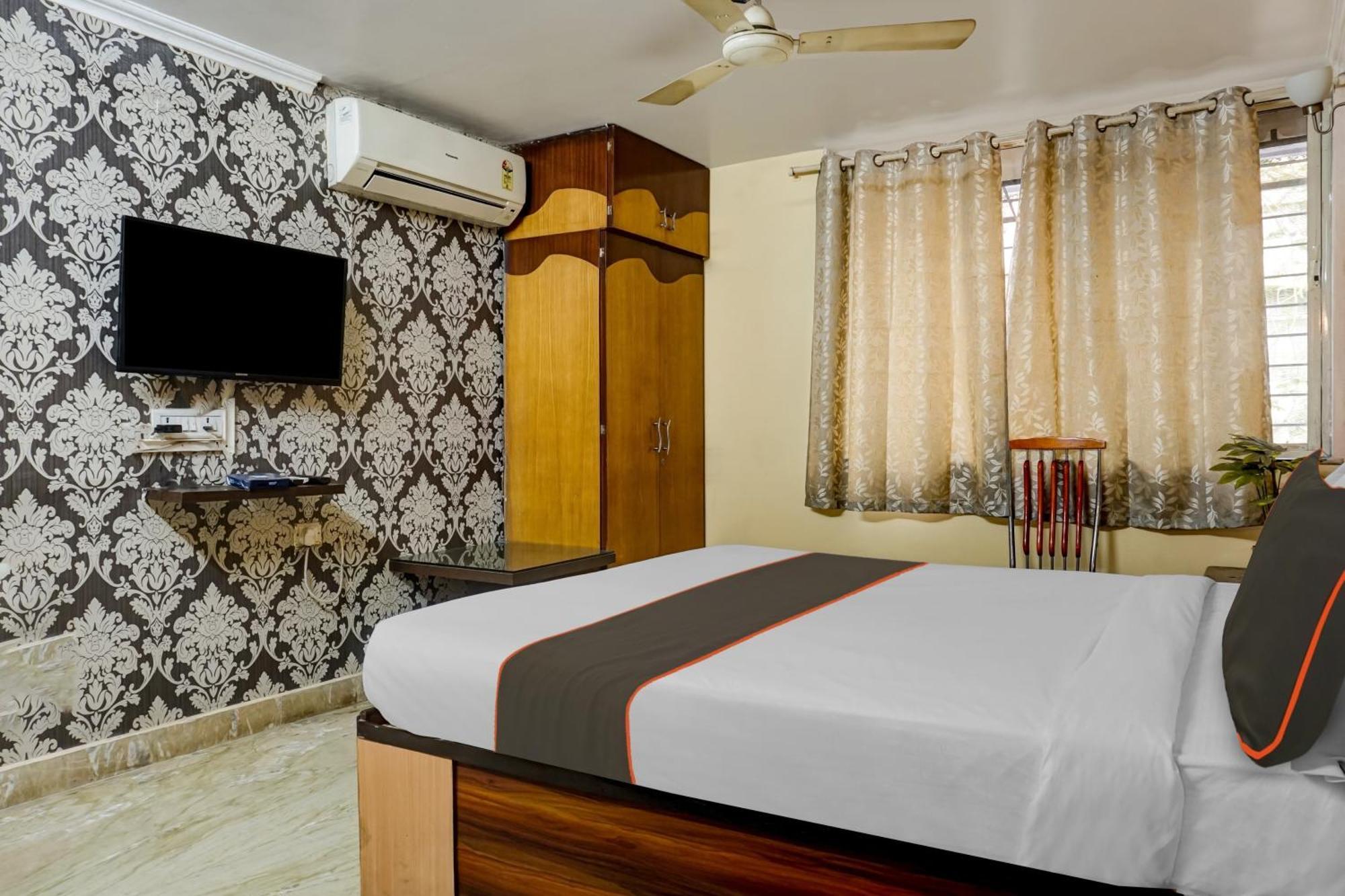 Galaxy Residency Kalyani Nagar Hotel
