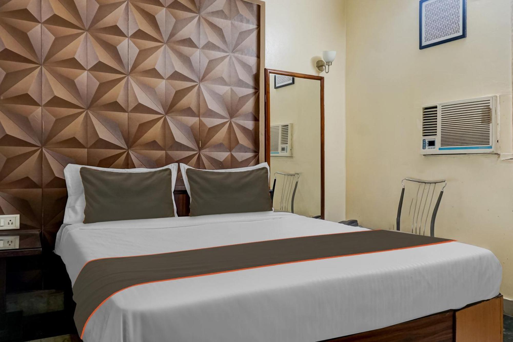 Galaxy Residency Kalyani Nagar 4*